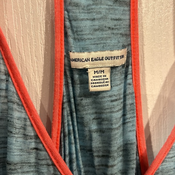 Blue tank top - Picture 4 of 4